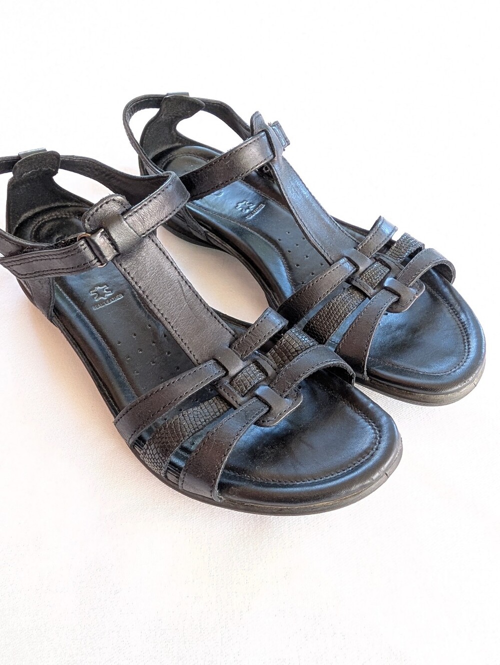 Ecco Women's Flash T Strap Sandal Black 40 Comfort Clean